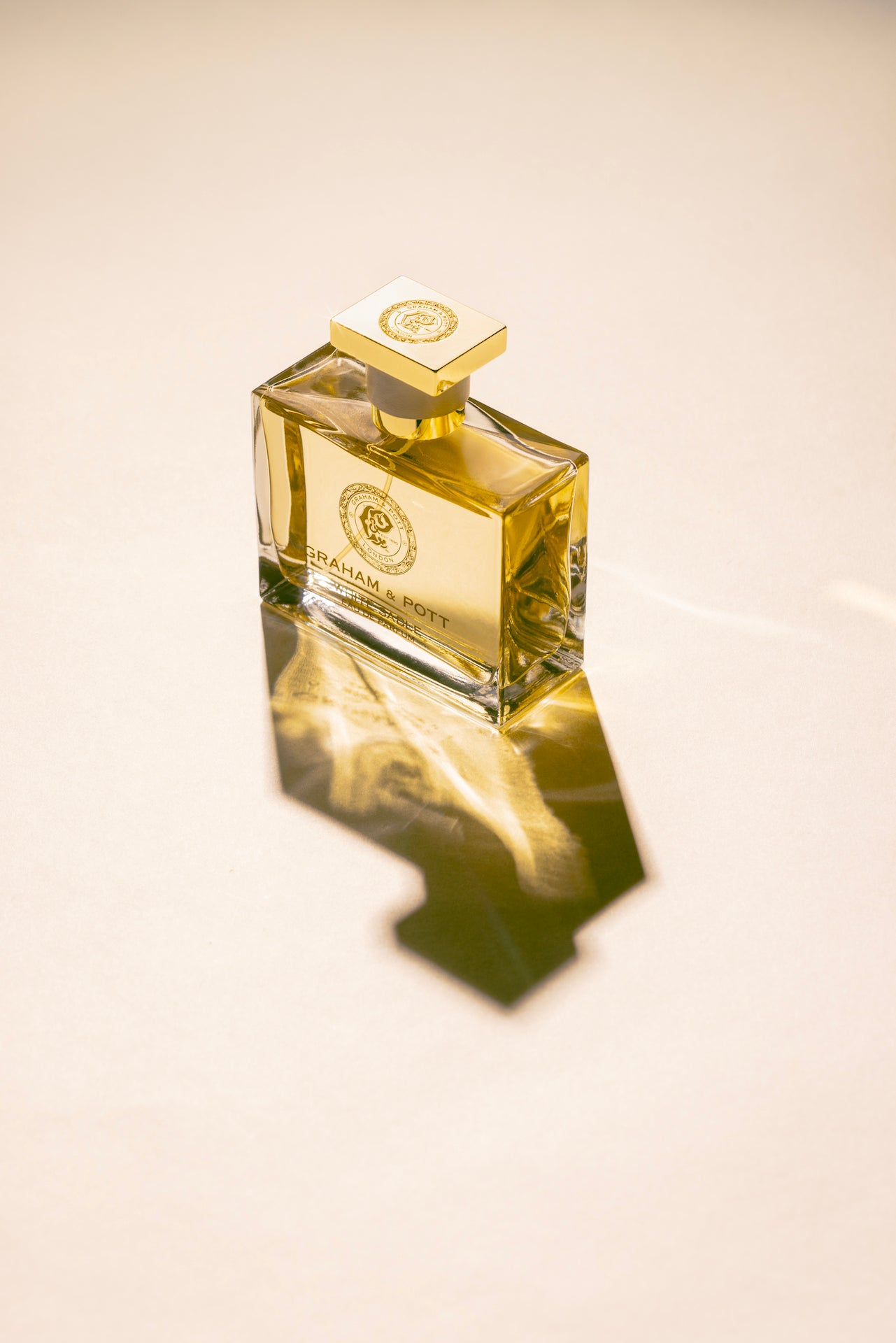 WHITE SABLE | The Art of Brilliance | GRAHAM & POTT®