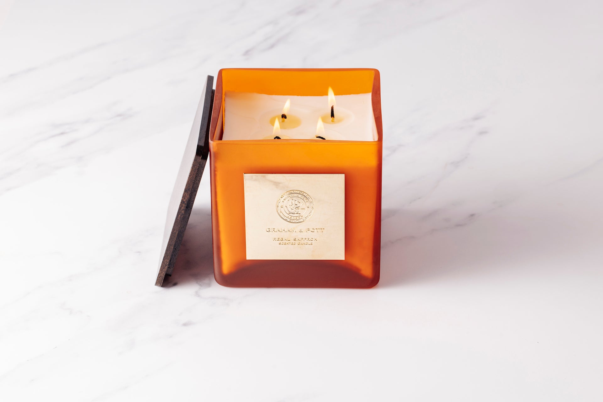 REGAL SAFFRON Scented Candle | The Art of Brilliance | GRAHAM & POTT®